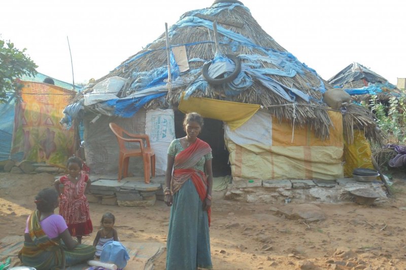 Viele Familien der Kastenlosen und der Adivasis leben in einfachen Hütten